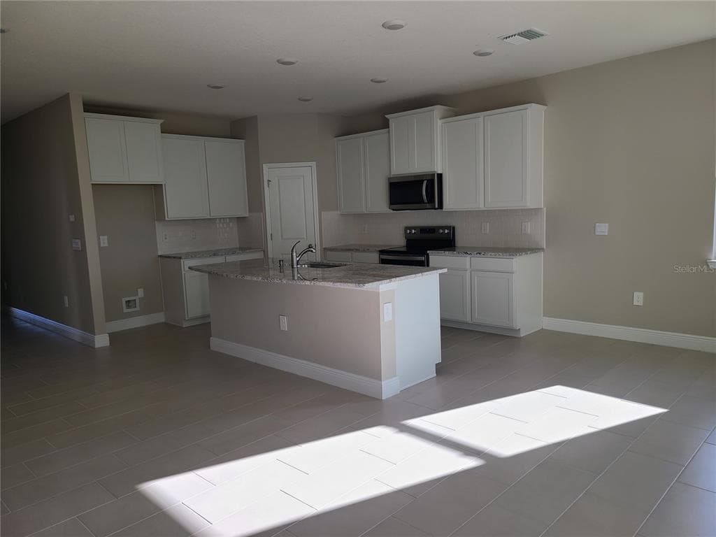 17758 CANTARINA COVE, LAKEWOOD RANCH, FL 34211 — zdjęcie 2