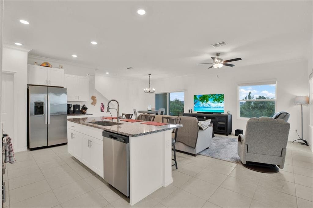 8852 GALLANTREE PLACE, LAND O LAKES, FL 34637 — zdjęcie 4