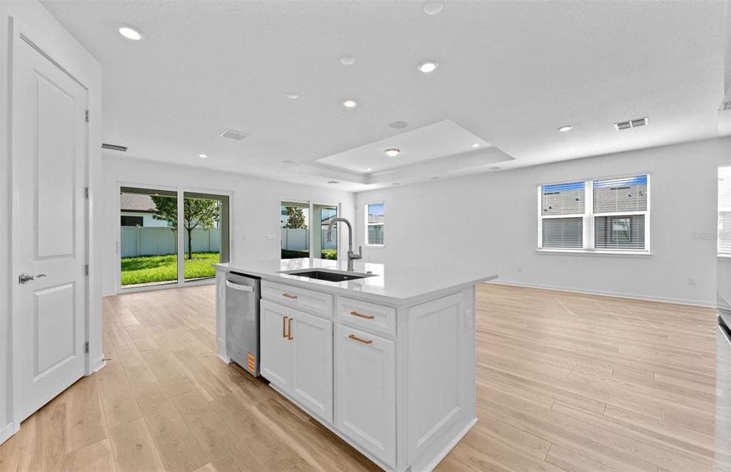 13816 SUNLIGHT MEADOW DRIVE, RIVERVIEW, FL 33578 — zdjęcie 4