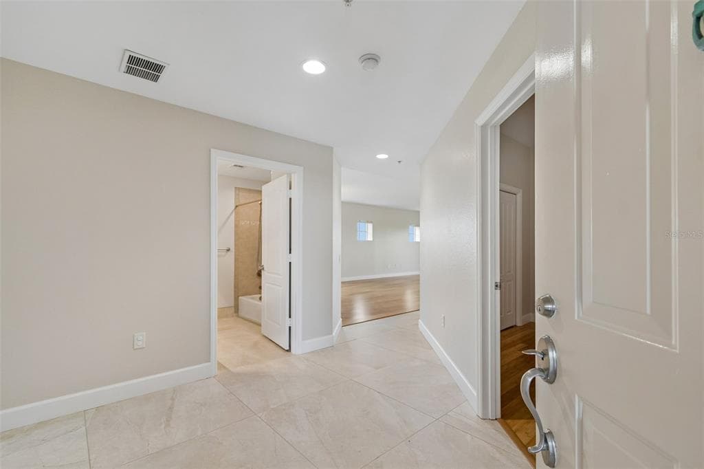 12033 GANDY BOULEVARD N # 151, ST PETERSBURG, FL 33702 — zdjęcie 5
