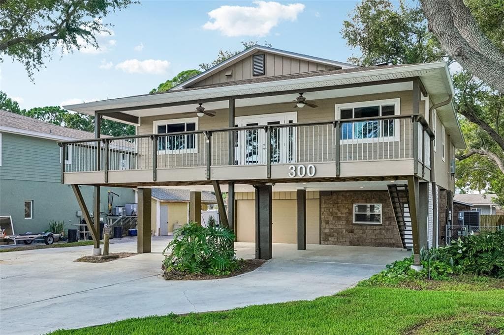 300 90TH AVENUE NE, ST PETERSBURG, FL 33702 — zdjęcie 3
