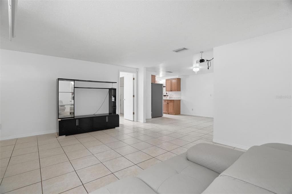 8855 53RD WAY N, PINELLAS PARK, FL 33782 — zdjęcie 5