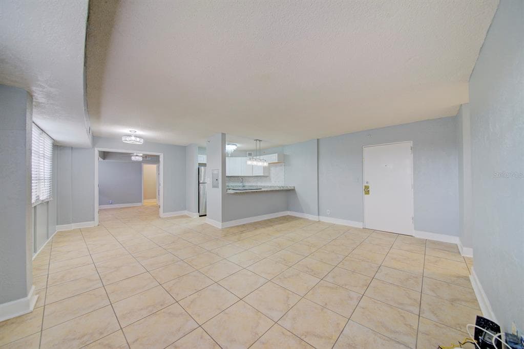 3315 58TH AVENUE S # 306, ST PETERSBURG, FL 33712 — zdjęcie 5