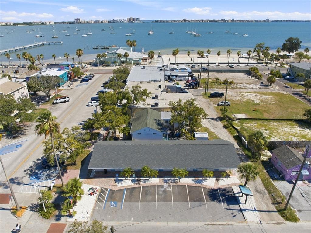 3101 BEACH BOULEVARD S # 1-5, GULFPORT, FL 33707 — zdjęcie 2
