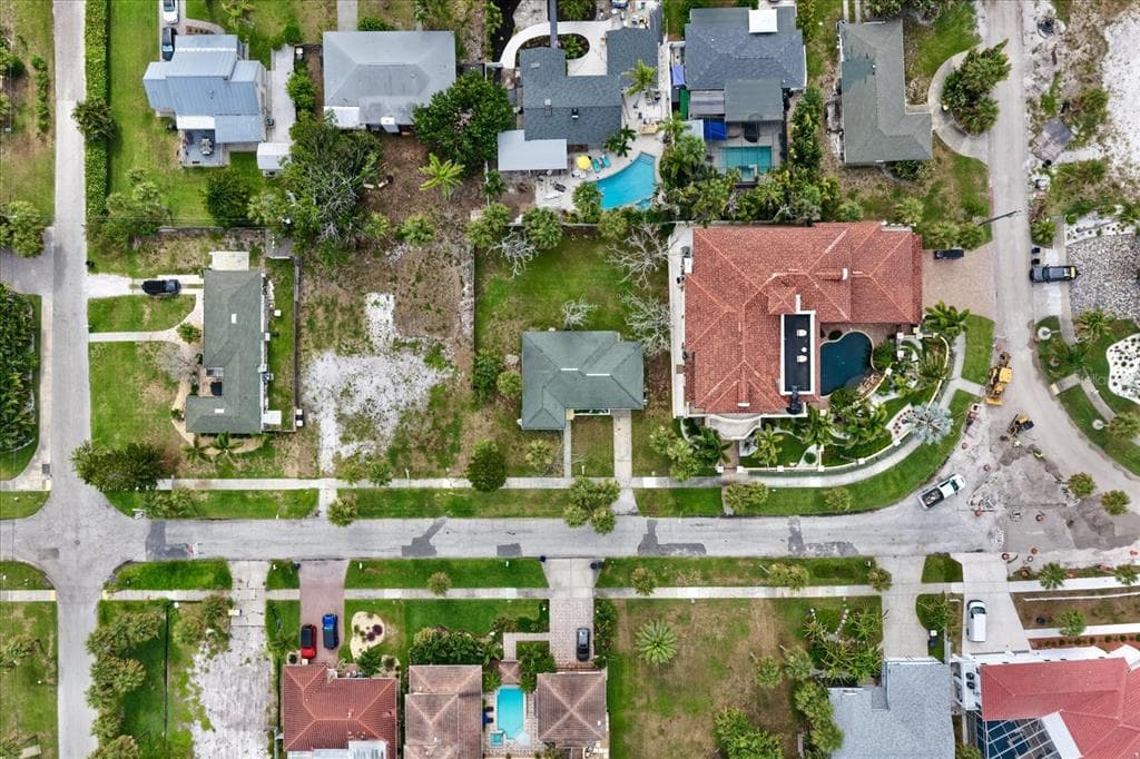 835 BRUCE AVENUE, CLEARWATER BEACH, FL 33767 — zdjęcie 3