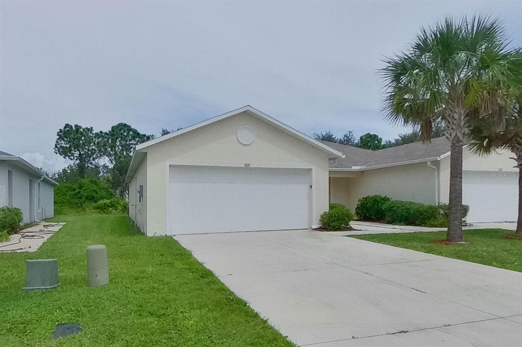 9135 AEGEAN CIRCLE, LEHIGH ACRES, FL 33936 — zdjęcie 2