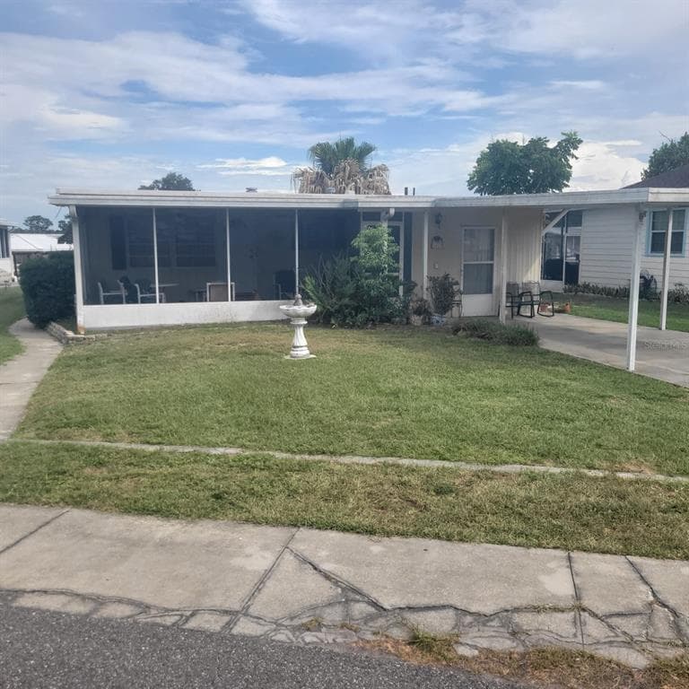 1403 LAKEVIEW DRIVE, TAVARES, FL 32778