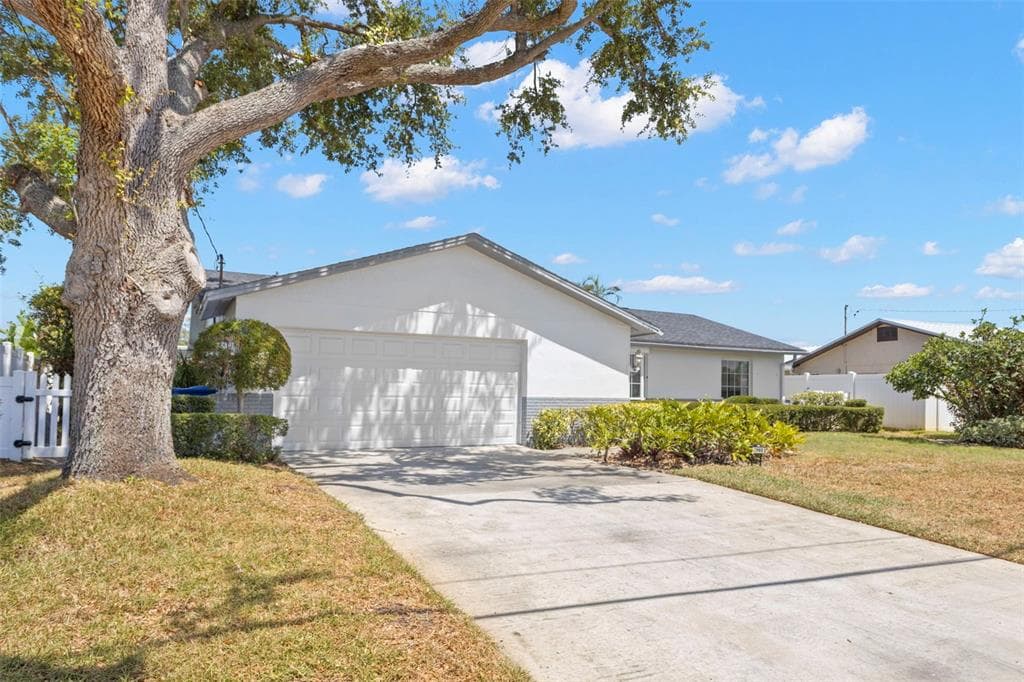 4960 DOVER STREET NE, ST PETERSBURG, FL 33703 — zdjęcie 2