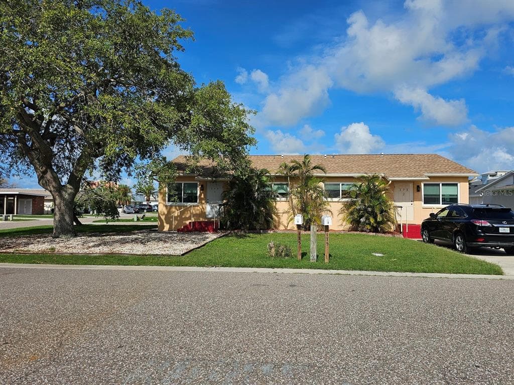175 174TH TERRACE DRIVE E # 2, REDINGTON SHORES, FL 33708