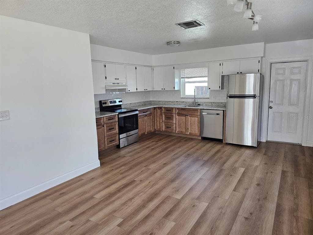 175 174TH TERRACE DRIVE E # 2, REDINGTON SHORES, FL 33708 — zdjęcie 4