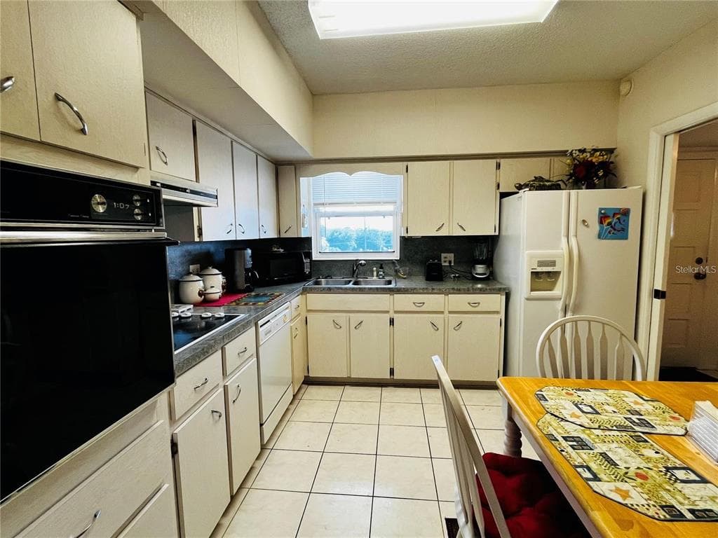2340 GRECIAN WAY # 56, CLEARWATER, FL 33763 — zdjęcie 3