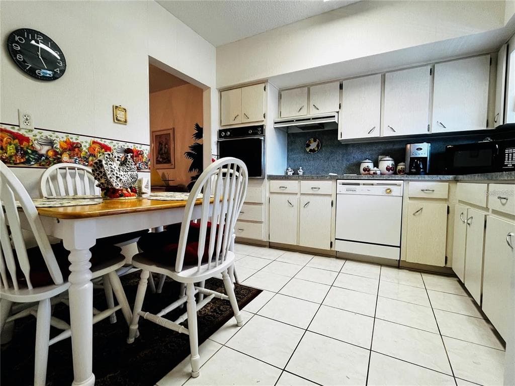 2340 GRECIAN WAY # 56, CLEARWATER, FL 33763 — zdjęcie 4