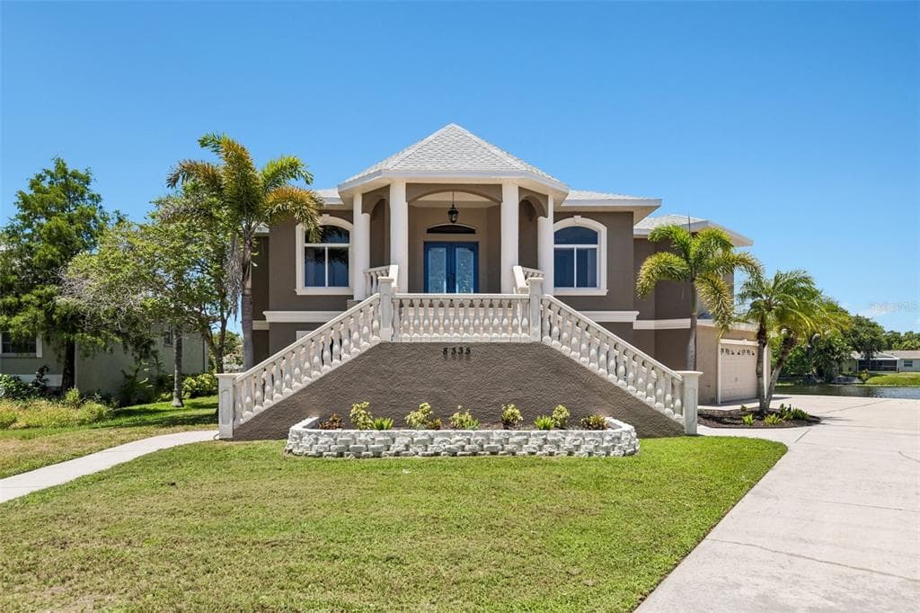 8335 CHEYENNE DRIVE, SEMINOLE, FL 33777