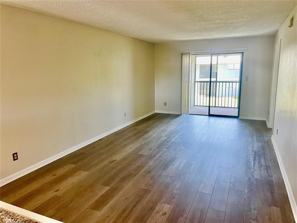 6033 34TH STREET W # 104, BRADENTON, FL 34210 — zdjęcie 4