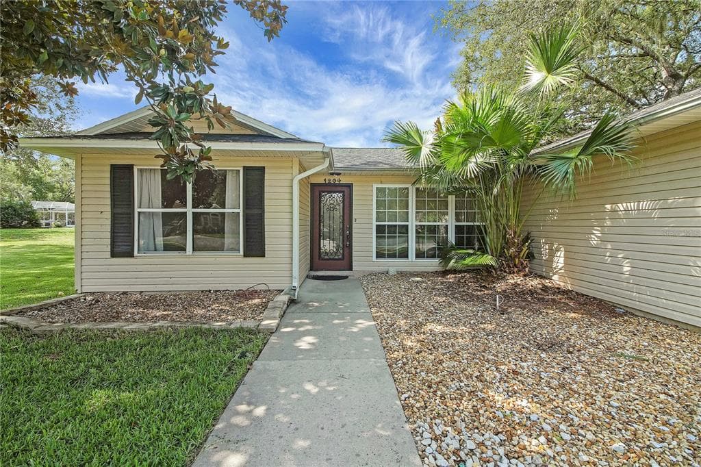 1204 OAK HAMMOCK LANE, LADY LAKE, FL 32159 — zdjęcie 4
