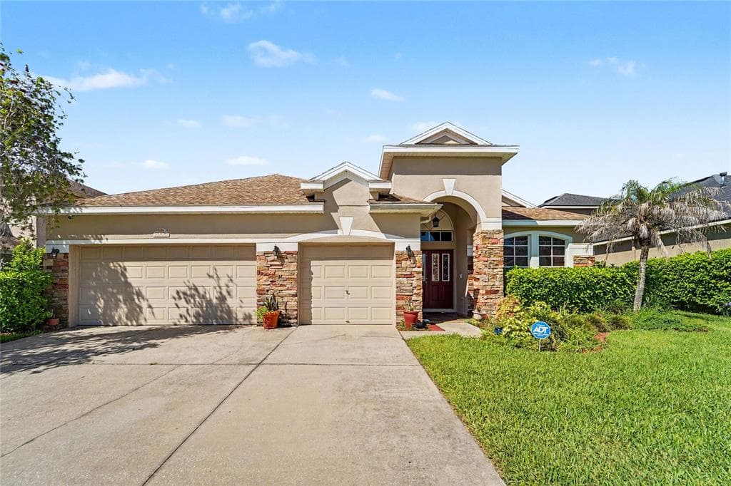 27236 HOLLYBROOK TRAIL, WESLEY CHAPEL, FL 33544