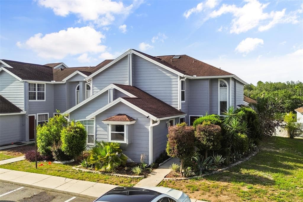 245 MANGO DRIVE, DAVENPORT, FL 33897