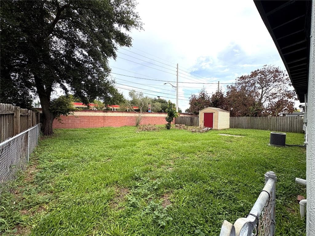 821 S SOLANDRA DRIVE, ORLANDO, FL 32807 — zdjęcie 3