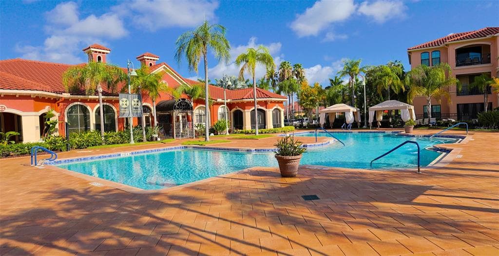 2731 VIA CAPRI # 937, CLEARWATER, FL 33764 — zdjęcie 4