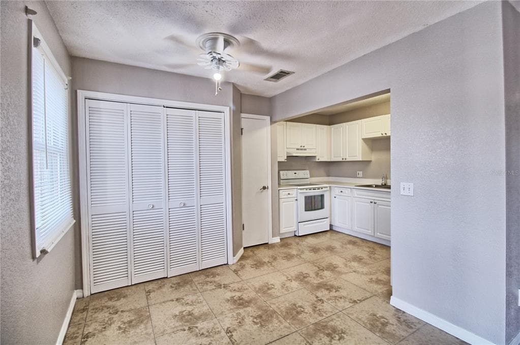 13760 ORANGE SUNSET DRIVE # 201, TAMPA, FL 33618 — zdjęcie 4