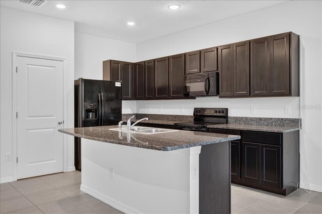8655 FALLING BLUE PLACE, RIVERVIEW, FL 33578 — zdjęcie 4