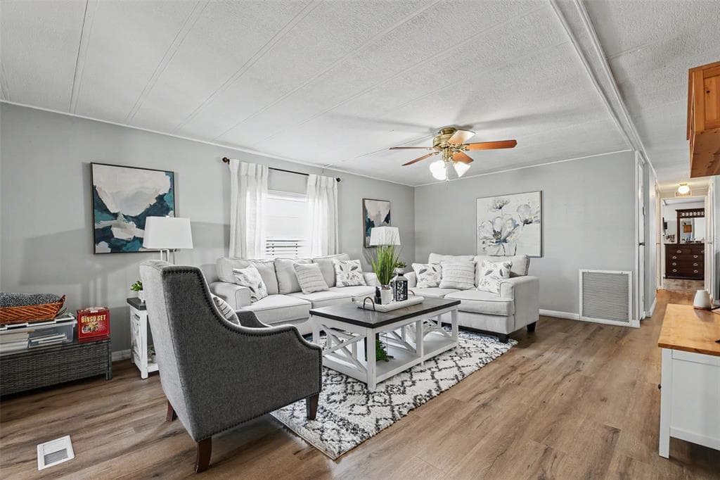 3902 JULIE DRIVE, WESLEY CHAPEL, FL 33543 — zdjęcie 5