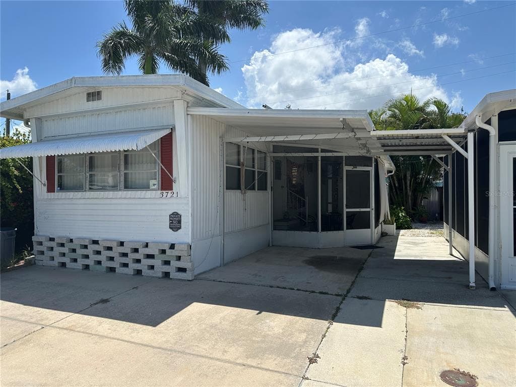 3721 116TH STREET W, BRADENTON, FL 34210