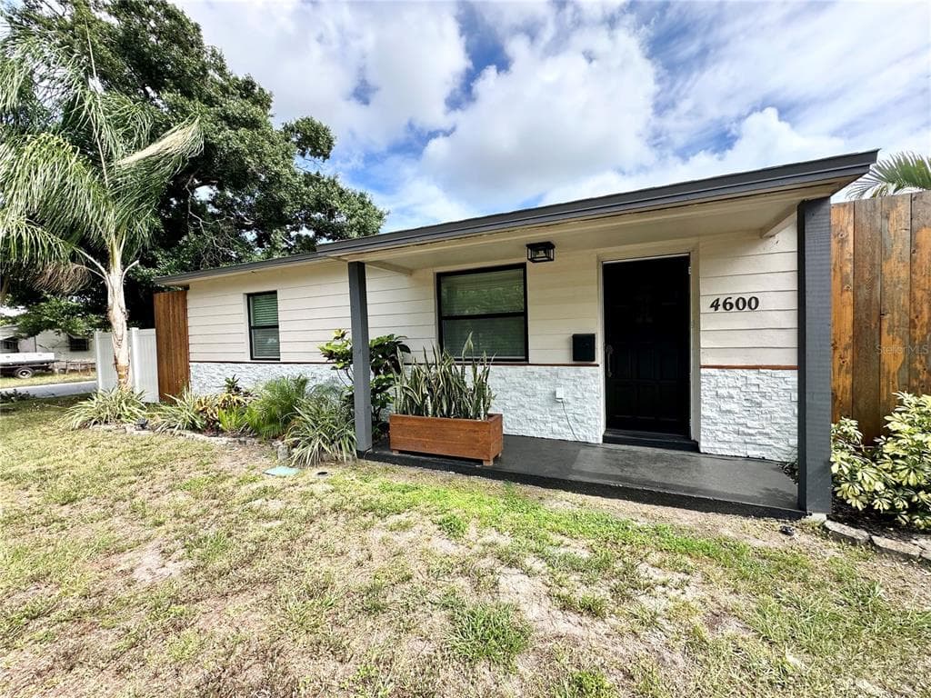 4600 30TH AVENUE N, ST PETERSBURG, FL 33713
