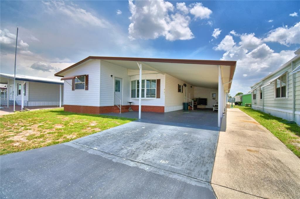 4242 CEDARWOOD STREET, WINTER HAVEN, FL 33880 — zdjęcie 2