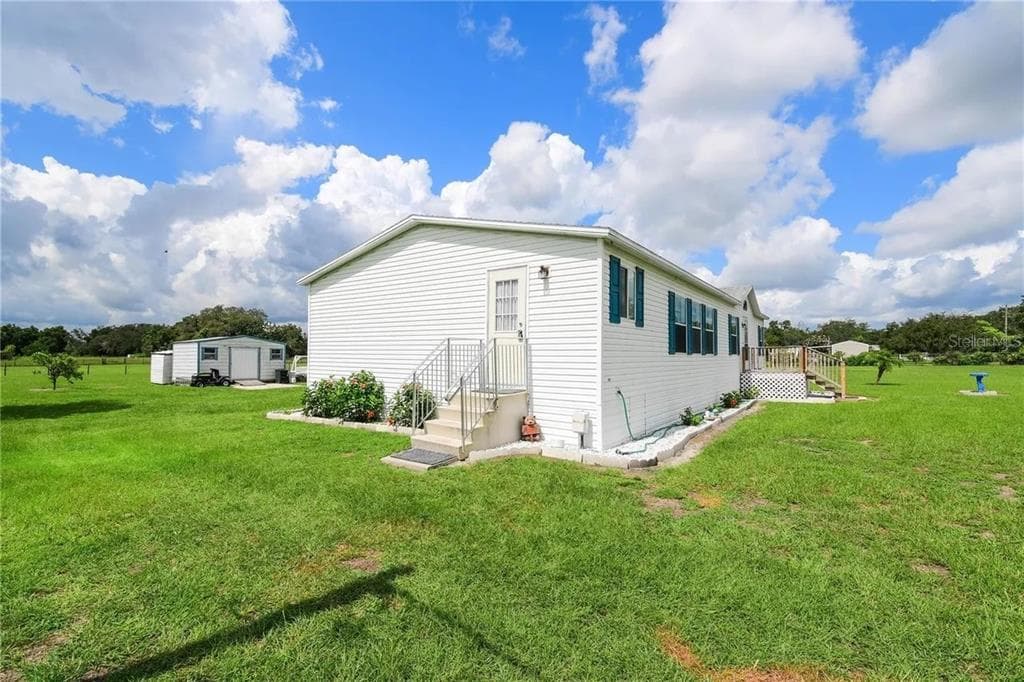36630 CHANCEY ROAD, ZEPHYRHILLS, FL 33541 — zdjęcie 5