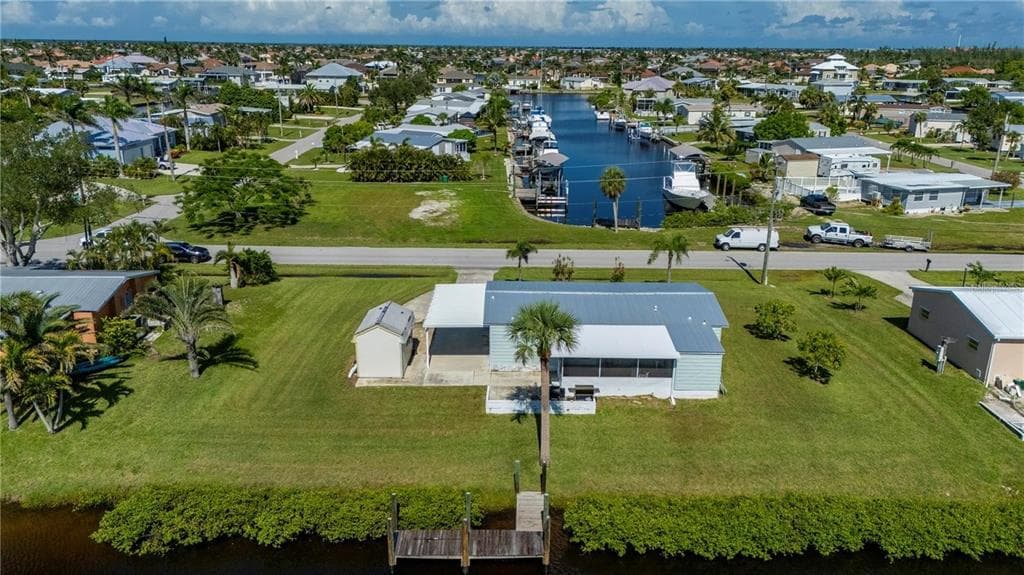 4220 DELTONA DRIVE, PUNTA GORDA, FL 33950 — zdjęcie 2