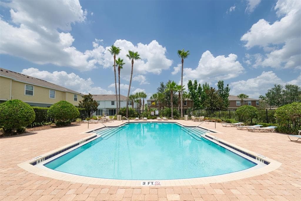 4958 WHITE SANDERLING COURT, TAMPA, FL 33619 — zdjęcie 3