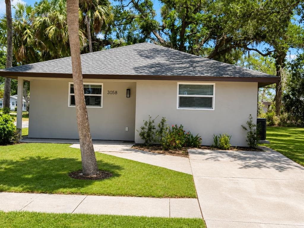 3058 PALMADELIA AVENUE, SARASOTA, FL 34234
