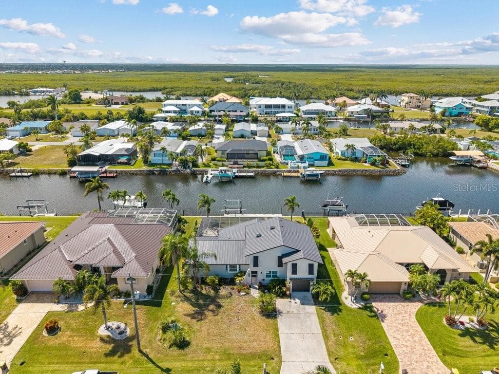 5400 ALMAR DRIVE, PUNTA GORDA, FL 33950 — zdjęcie 3