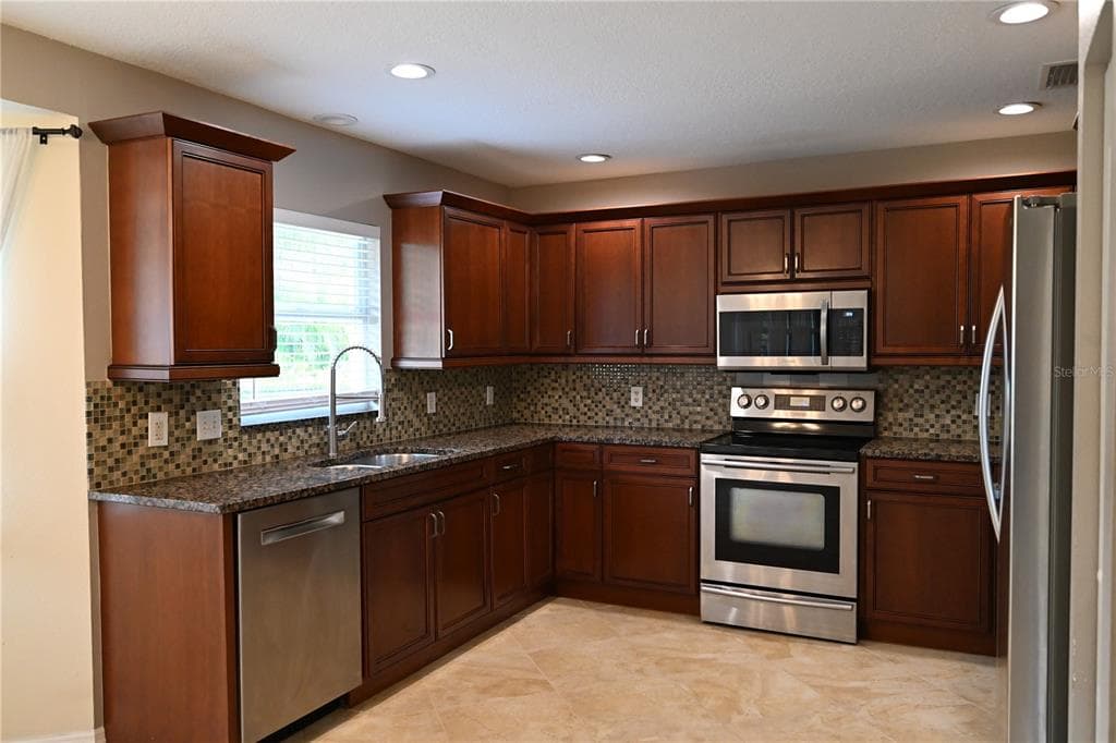 2043 OLD TRENTON LANE, SARASOTA, FL 34232 — zdjęcie 4