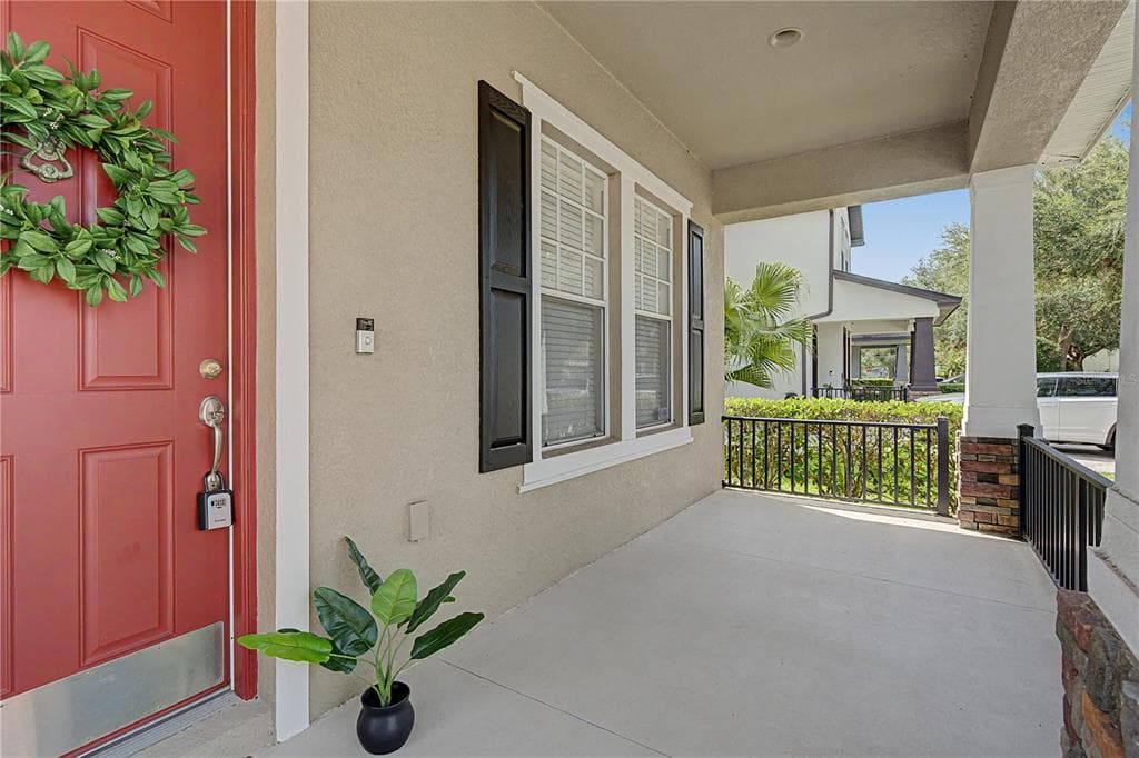 8152 LAGERFELD DRIVE, LAND O LAKES, FL 34637 — zdjęcie 2