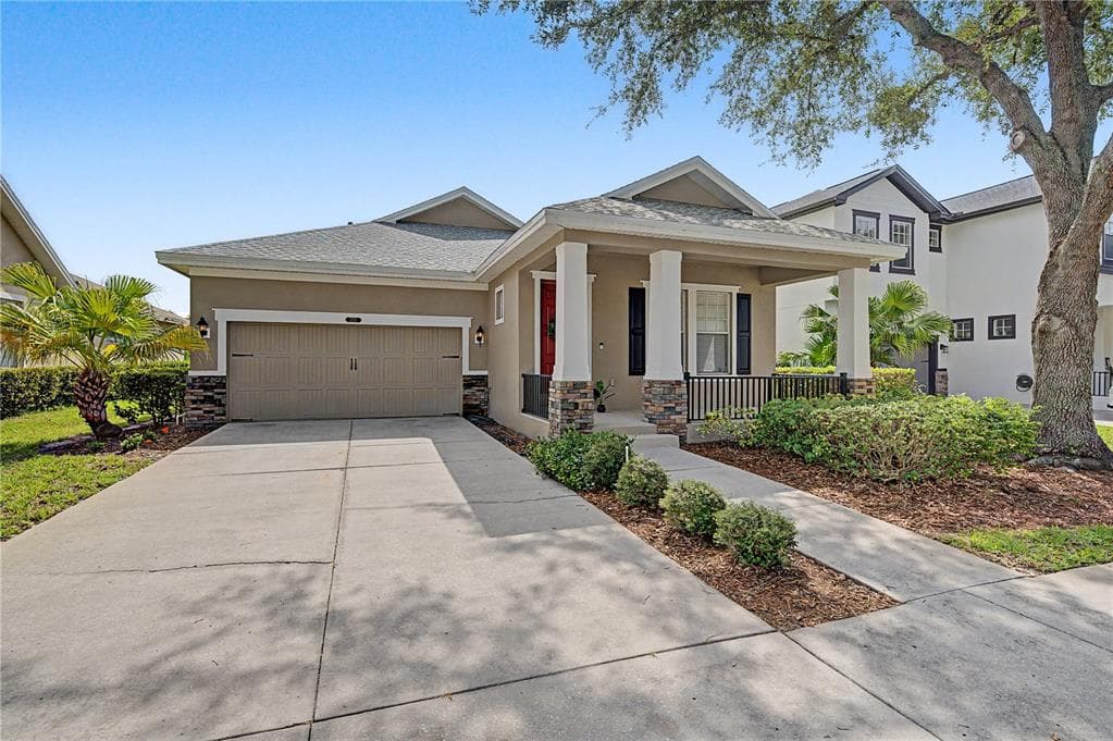 8152 LAGERFELD DRIVE, LAND O LAKES, FL 34637