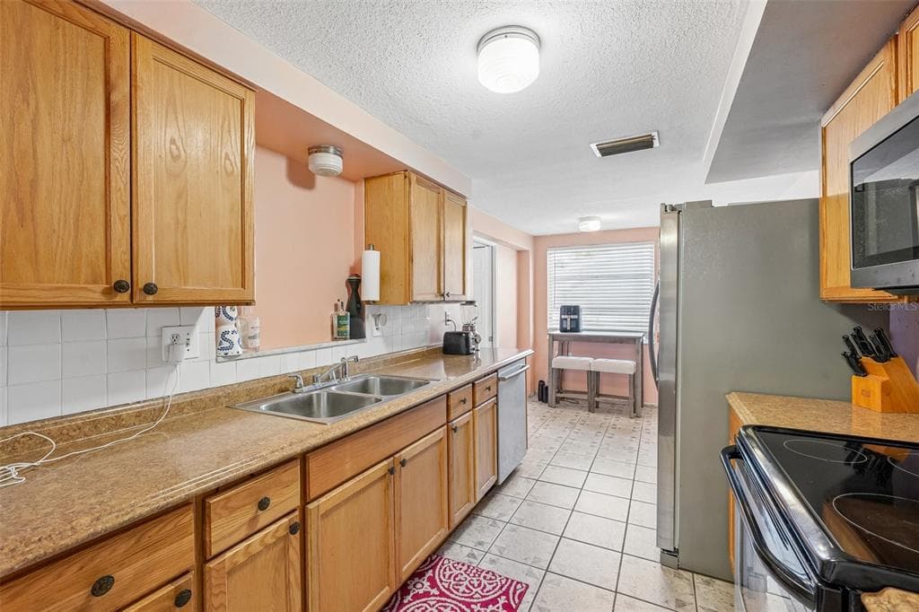 1133 GRAND BOULEVARD, HOLIDAY, FL 34690 — zdjęcie 5