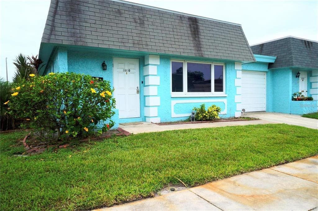 6890 VERSAILLES N # 10, PINELLAS PARK, FL 33781