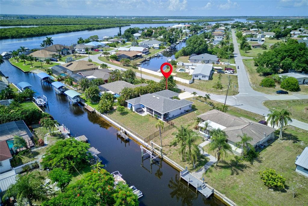 3104 SEAFARER DRIVE, PUNTA GORDA, FL 33983