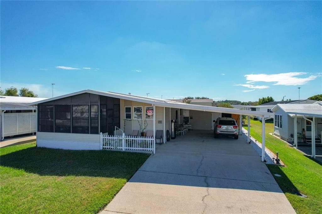 1785 QUAIL HILL DRIVE, LAKELAND, FL 33810