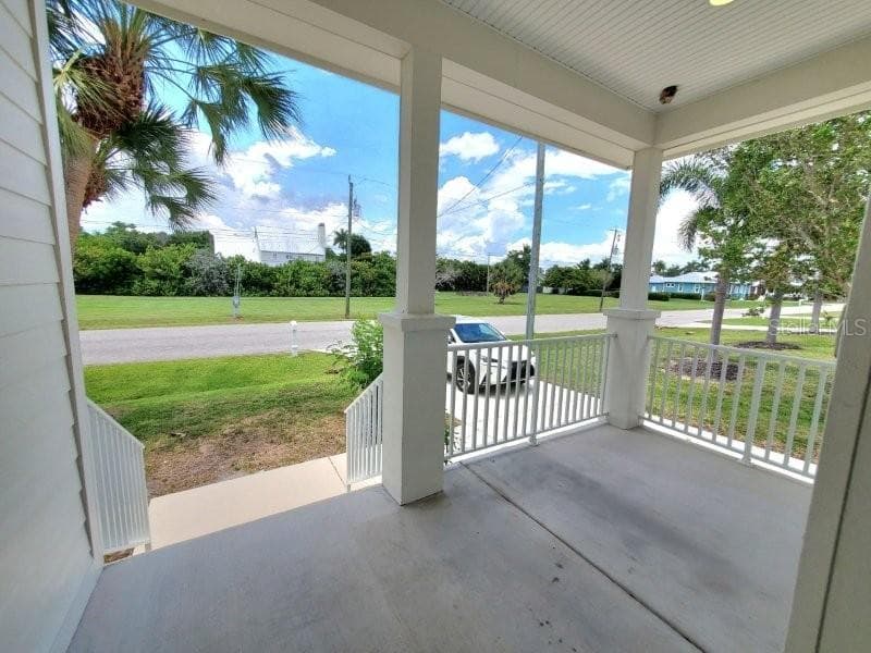 431 W MCKENZIE STREET, PUNTA GORDA, FL 33950 — zdjęcie 3