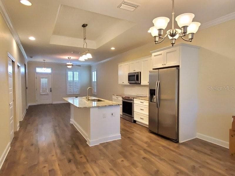 431 W MCKENZIE STREET, PUNTA GORDA, FL 33950 — zdjęcie 4