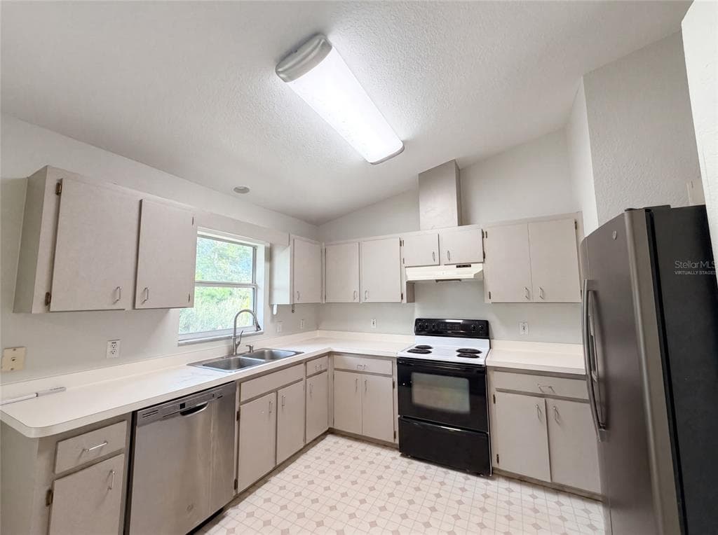 17956 SW 25TH AVENUE ROAD, OCALA, FL 34473 — zdjęcie 2