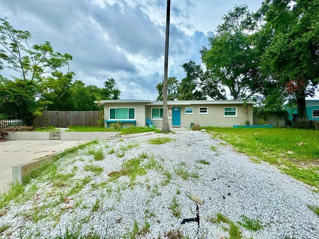 3957 WAHOO DRIVE SE, ST PETERSBURG, FL 33705