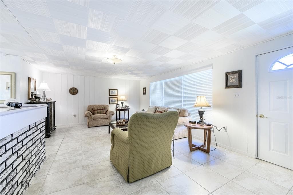 330 HARVEY STREET, PUNTA GORDA, FL 33950 — zdjęcie 5