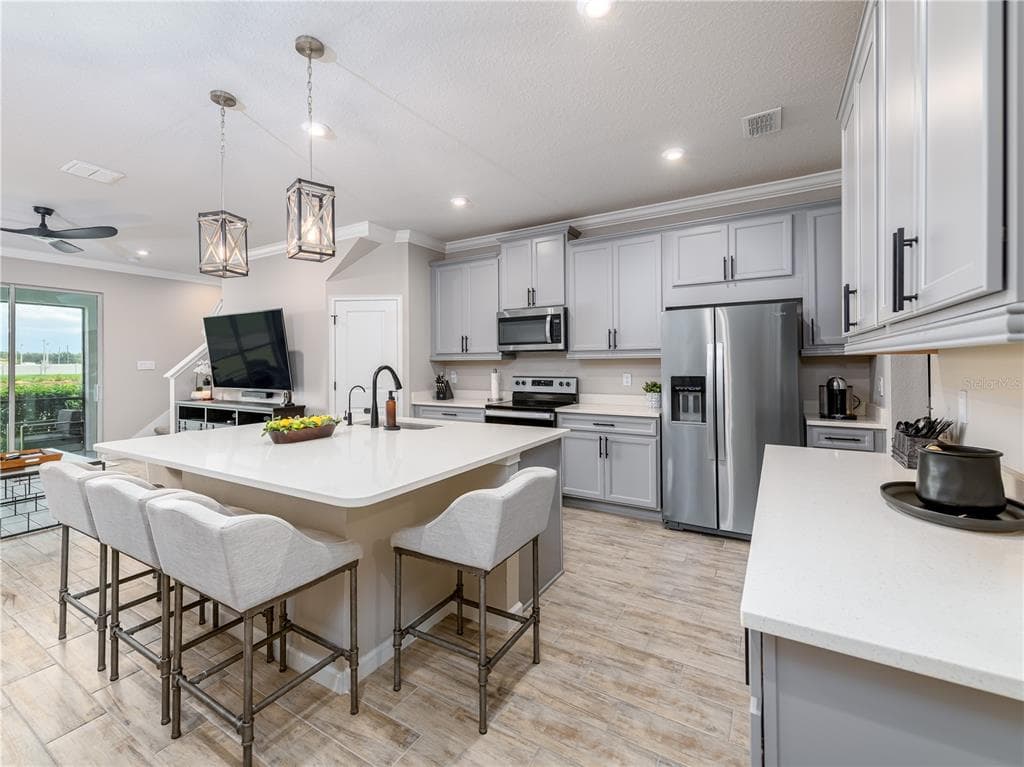 19319 BLUE POND DRIVE # 22, LUTZ, FL 33558 — zdjęcie 3