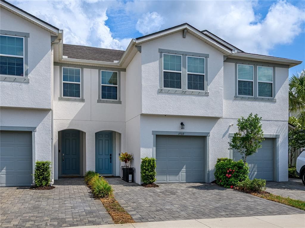 19319 BLUE POND DRIVE # 22, LUTZ, FL 33558