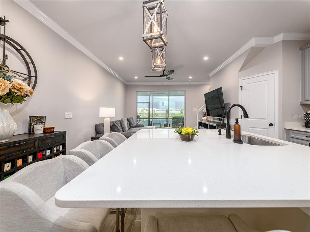 19319 BLUE POND DRIVE # 22, LUTZ, FL 33558 — zdjęcie 4
