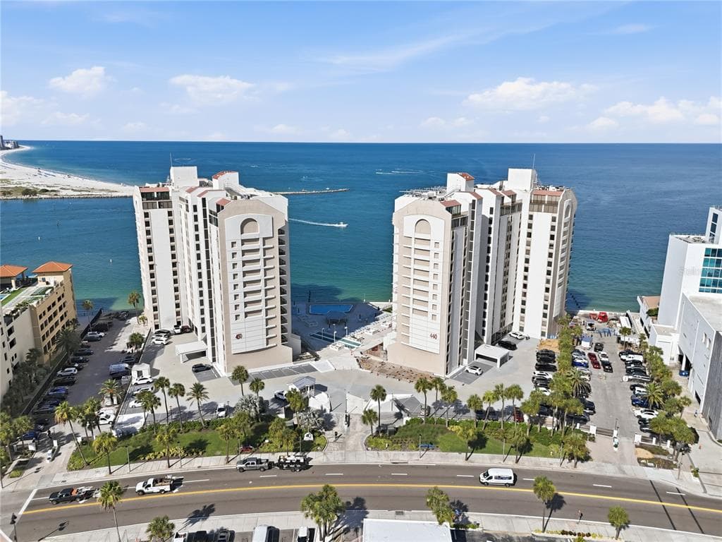 450 S GULFVIEW BOULEVARD # 301, CLEARWATER BEACH, FL 33767